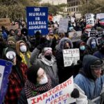 レス2番のリンク先のサムネイル画像